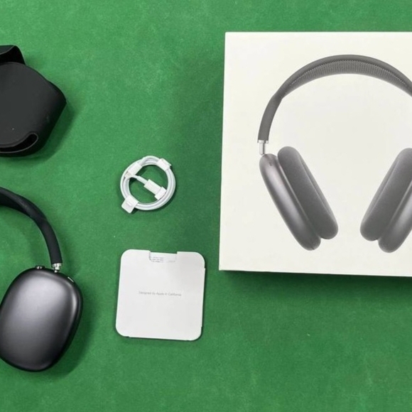 Apple Airpod Max - Picture 3 of 3